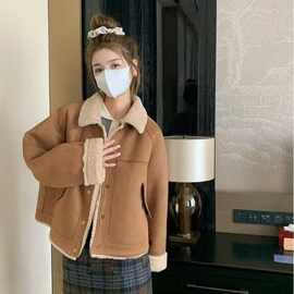 美拉德穿搭皮毛一体外套女短款2025冬新款复古加厚保暖羊羔毛棉服