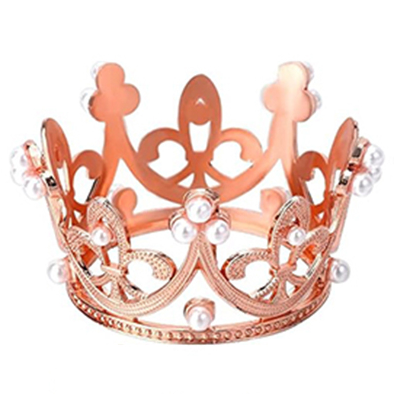 Ventas transfronterizas de aleación dorada corona de cabeza para niños fiesta de cumpleaños decoración de perlas de diamante decoración de pastel 15 piezas