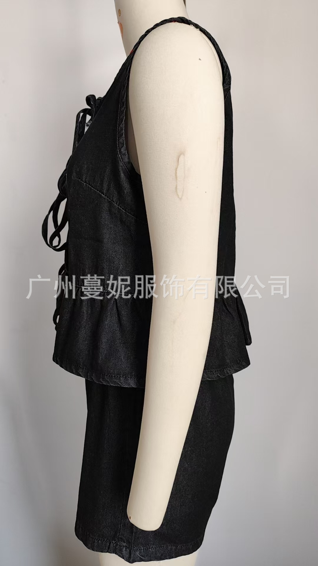 97ced99af1f9e919d6c004713668c1