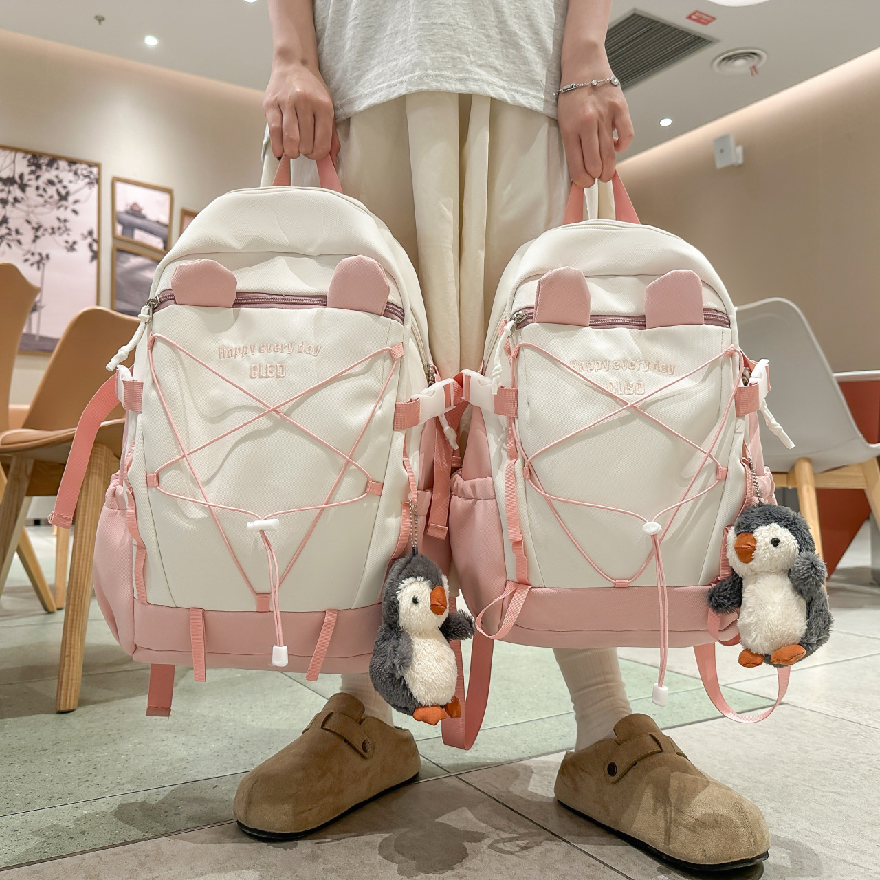 新款时尚撞色双肩包初高中大学生青春校园背包个性抽绳学生书包女