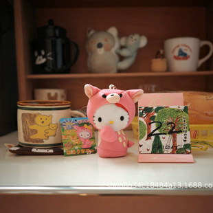 �����޶�С¹�й�hellokitty���В��������ż���ɐ�