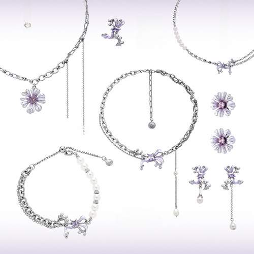 Purple Oil Daisies Earrings for Women, Wholesale, Unique Design, High-End, Elegant, Sweet, Cool, Versatile, Gentle Earrings