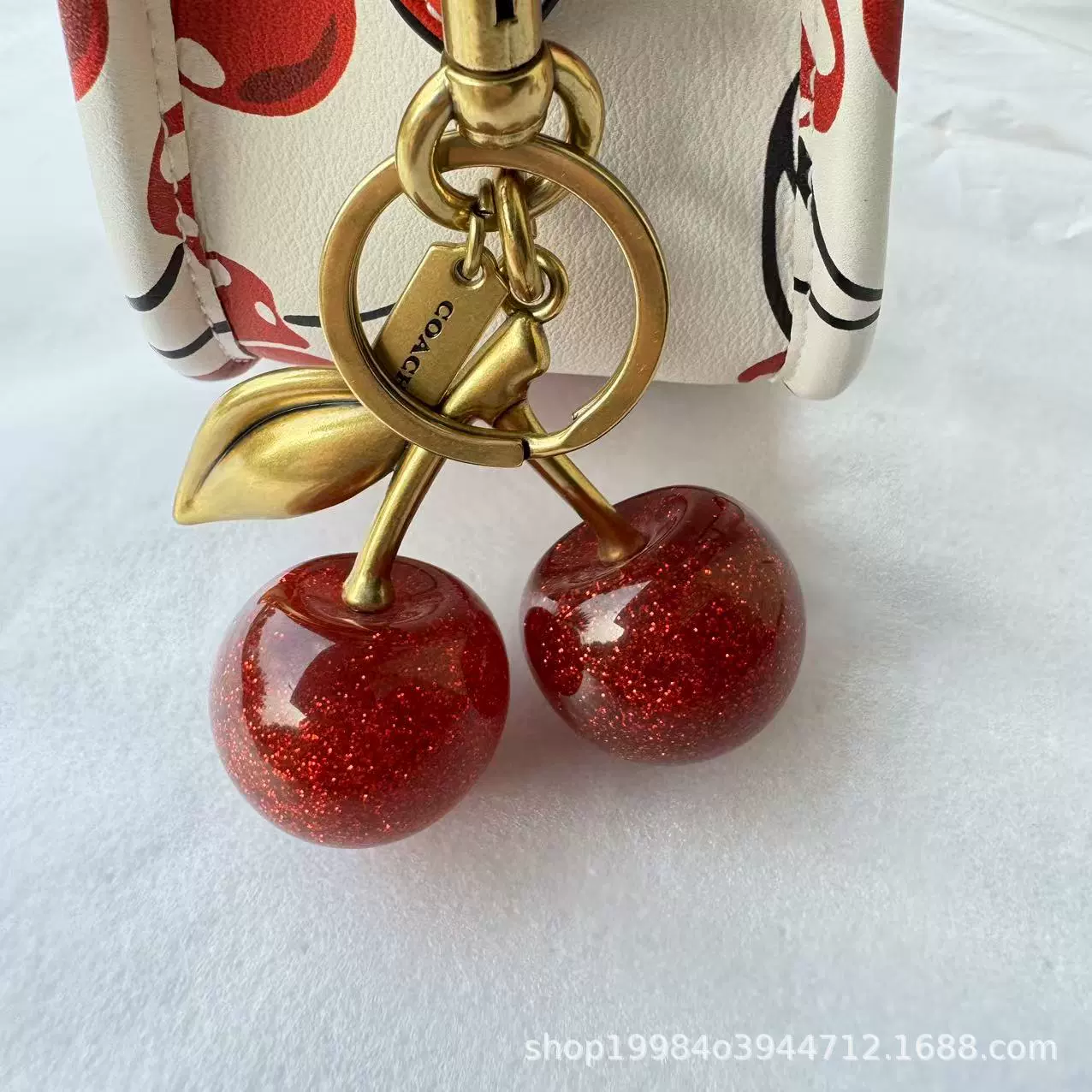 Apple, keychain, bag, high-end pendant, high-quality style