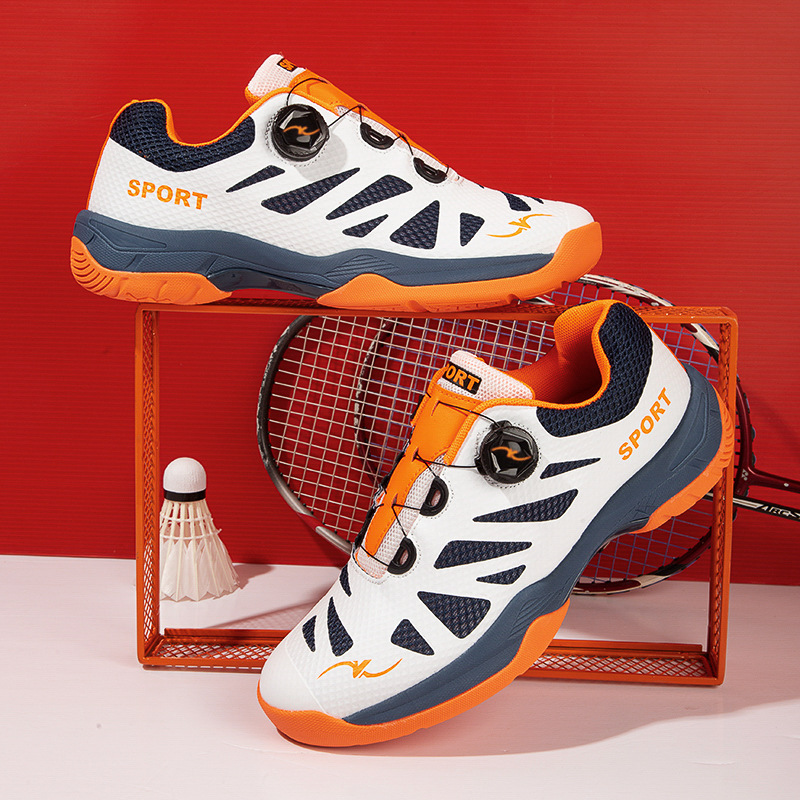 Nuevos zapatos de entrenamiento anti-deslizante de tamaño grande para hombres y mujeres transfronterizos de placa de carbono de botón giratorio para parejas de bádminton