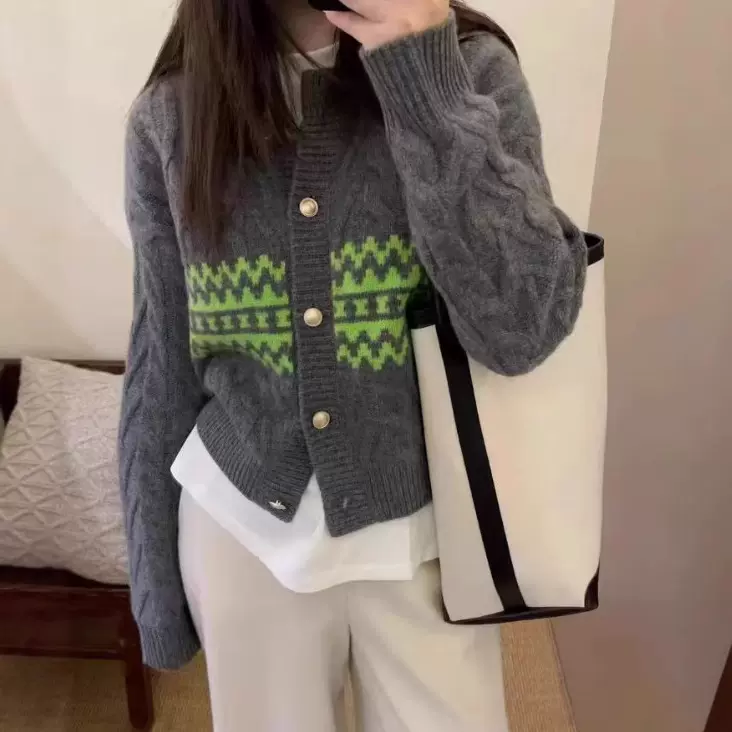 欧货高端100%羊毛针织开衫女秋冬新款提花设计感保暖加厚毛衣外套