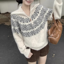 费尔岛复古半拉链翻领针织套衫秋冬新款时尚百搭气质毛衣上衣女