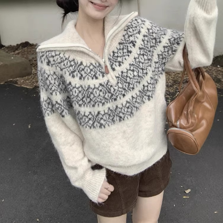 费尔岛复古半拉链翻领针织套衫秋冬新款时尚百搭气质毛衣上衣女