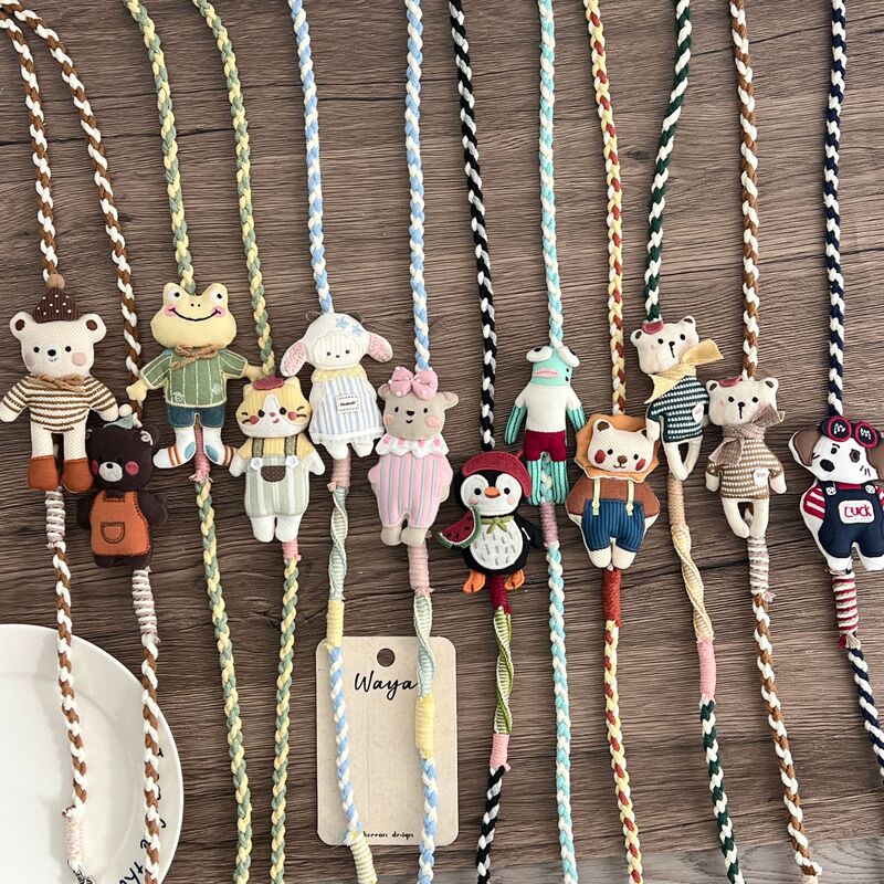 Cute forest-themed zoo long phone chain, handmade woven keychain, ins-style phone strap, adjustable crossbody strap