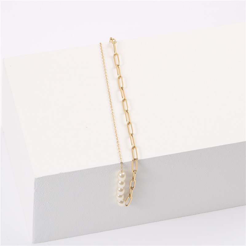 Wholesale Jewelry Fashion Pearl Chain Stitching Asymmetrical Titanium Steel Necklace Nihaojewelry display picture 5