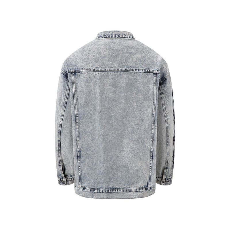 Herrenbekleidung im Retro-Stil, weiße, abgenutzte Herren-Jacquard-Jeansjacke, personalisierte Jeansjacke, gerade und weit, lockere und bequeme Oberbekleidung, Jeansjacke_voghion.com