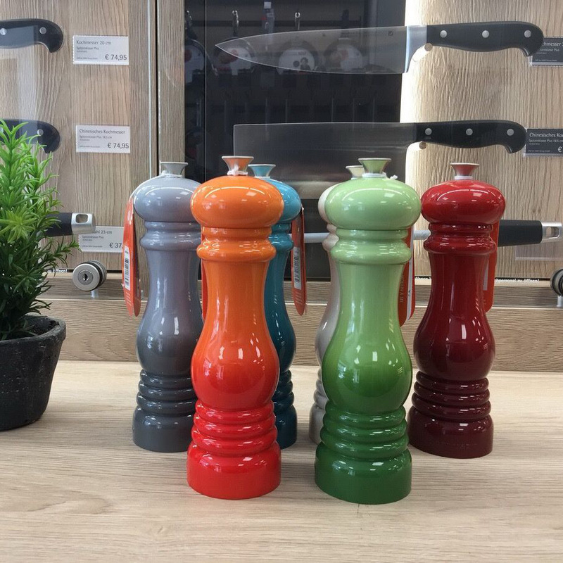 Cross-border gradient multi-color 8-inch manual pepper mill transparent plastic coarse salt grinder kitchen restaurant decoration