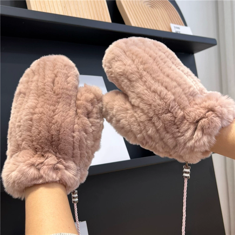 Cute keep warm gloves, windproof elastic set