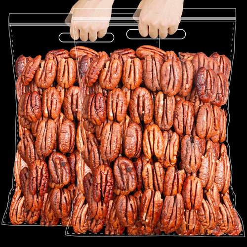 Casual gift pack, snacks, daily nuts, dried fruits, New Year's goods, pistachios, macadamia nuts, roasted seeds and nuts, three wholesale squirrels