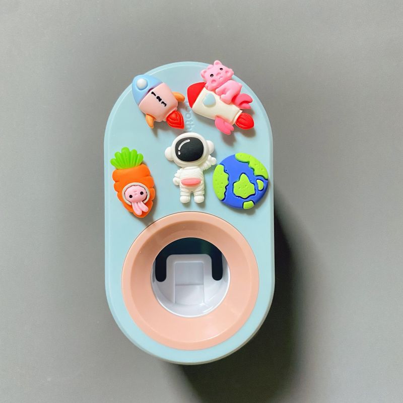 Automático de pasta de dientes exprimidor de dibujos animados de los niños lindo Punch-libre almacenamiento rack clip de pasta de dientes exprimidor diario diverso suministro