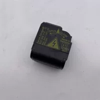 Разборка автомобиля 5DD008319-100028202526 Черный высоковольтный головка высокого давления сумка основание черного держателя лампы