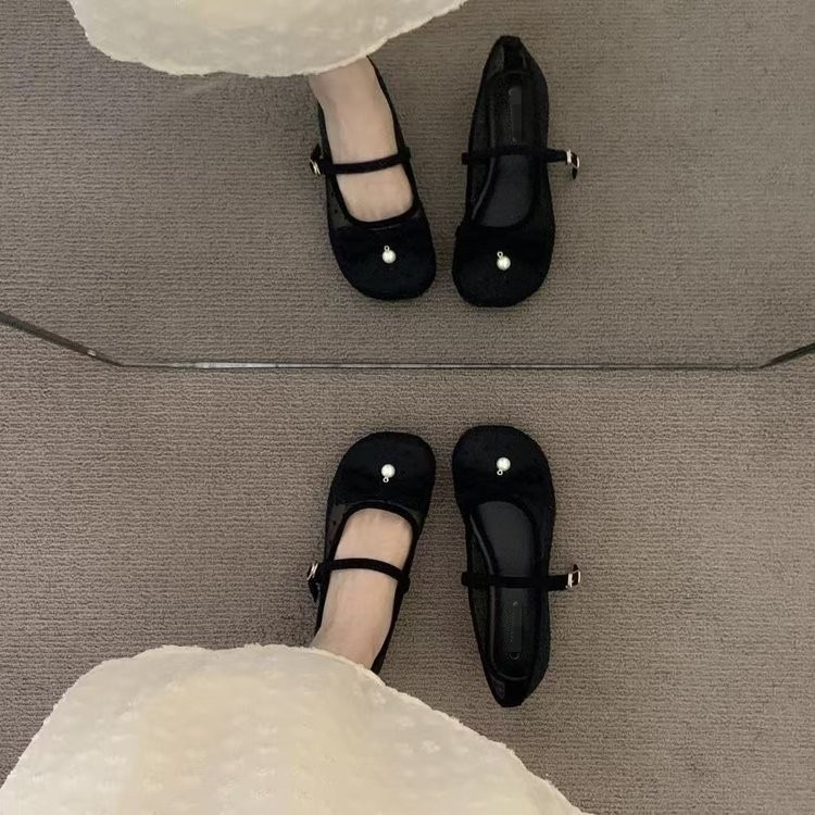 Xiaofang punto de tormenta de verano y otoño 2026 nuevos zapatos de arco de sol suave de dama zapatos solteros zapatos Bean