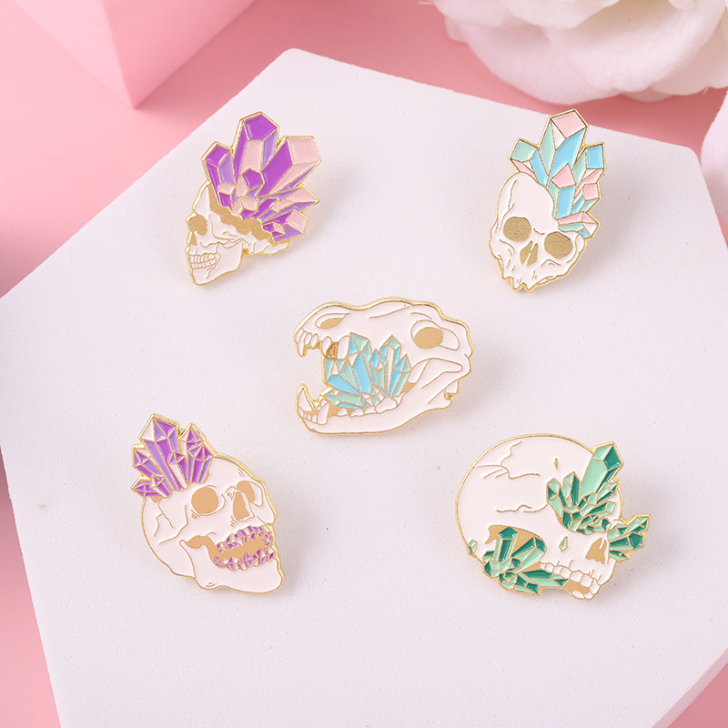 creative brooch