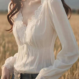 法式绝美别致时尚洋气小众轻奢减龄感白色蕾丝v领衬衫春