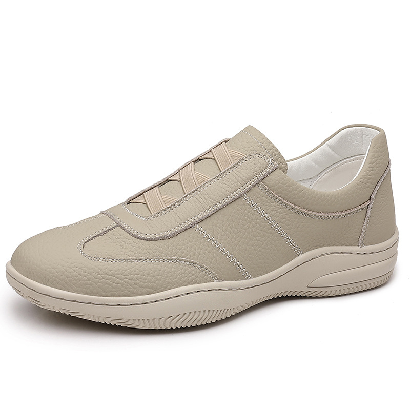 Piel de vaca de primera capa 2025 nuevos zapatos casuales para hombres, zapatos de cuero transpirables para hombres, zapatos blancos, zapatos para hombres