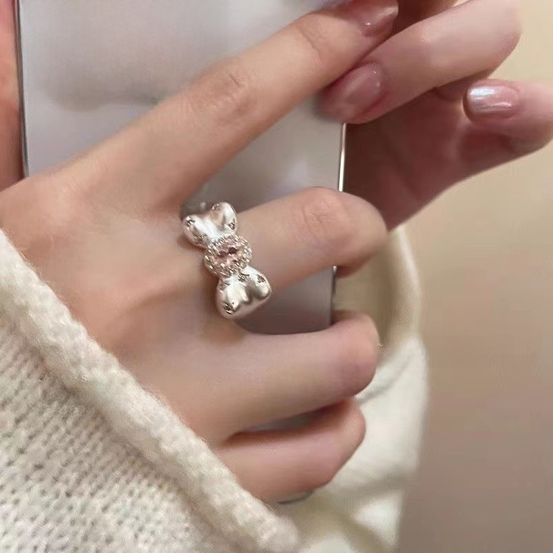 Fashionable matte cute ring with bow