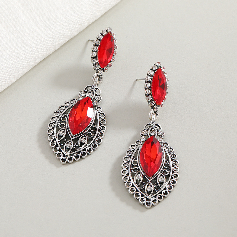 fashion contrast color inlaid diamond red crystal drop earrings wholesalepicture3