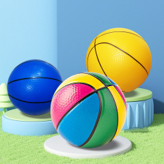 無味厚いおもちゃのバスケットボールの空気入れpvcの小さいバスケットボールは室内の3号の子供の幼稚園をたたいて撮影します。