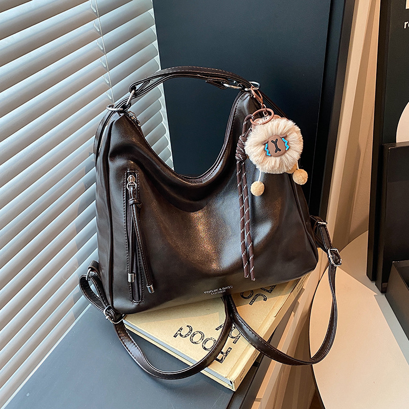 Korean-Style Retro Large-Capacity Tote Backpack for Women, 2025 Winter New Model, Light Luxury Niche Daily Handbag and Crossbody Bag Korean-Style Retro Large-Capacity Tote Backpack for Women, 2025 Winter New Model, Light Luxury Niche Daily Handbag and Crossbody Bag
