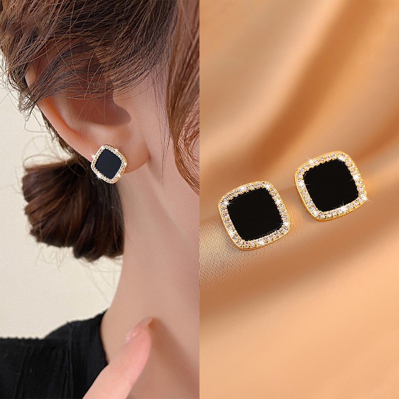 S925 Silver Needle Black Square Earrings 2026 New Popular Earrings for Women Niche Design High-End Simple Earrings S925 Silver Needle Black Square Earrings 2026 New Popular Earrings for Women Niche Design High-End Simple Earrings