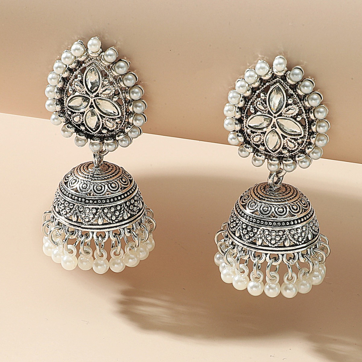 Retro stone inlay drop-shaped pearl
