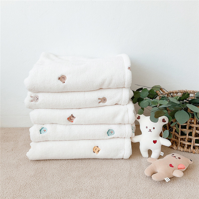 ins Korean style baby blanket, spring, autumn and winter outing blanket, cute bear and rabbit embroidered baby blanket, nap blanket