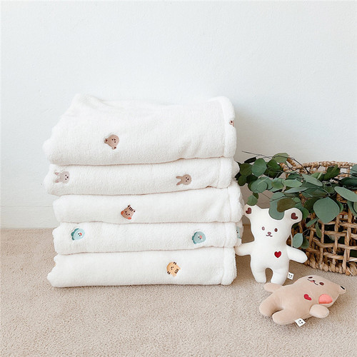 ins Korean style baby blanket, spring, autumn and winter outing blanket, cute bear and rabbit embroidered baby blanket, nap blanket