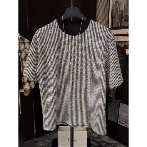 Summer Light Luxury Black and White Striped Crew Neck Short Sleeve Top with Small Embroidered Logo, Men's Versatile Half Sleeve T-Shirt for Men