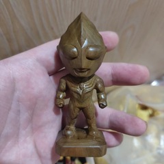 綠檀木雕迪迦奧特曼手把件實木雕刻工藝卡通男童生日禮物裝飾擺件