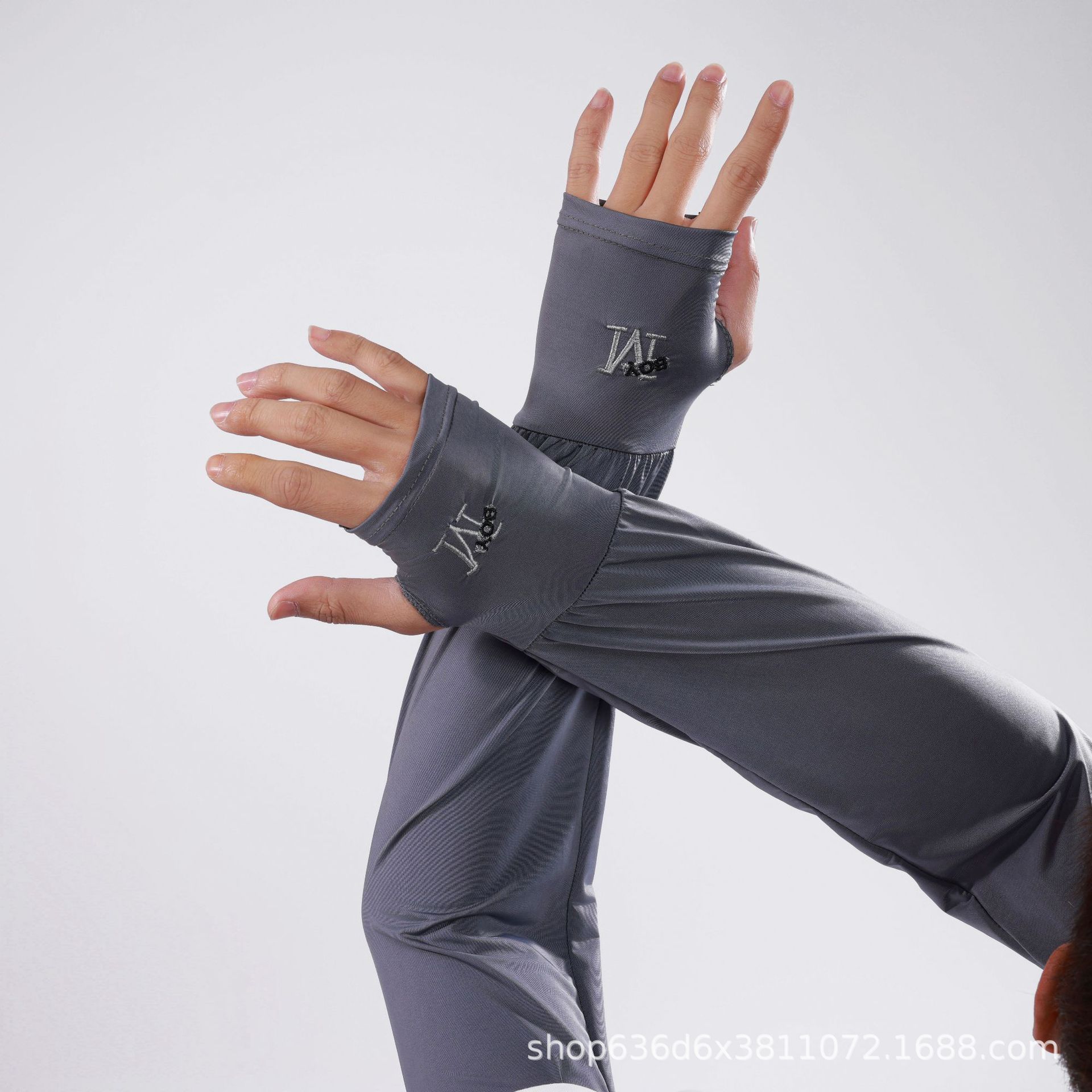 (2개) 남성용 아이스 슬리브 느슨한 플러스 사이즈 야외 라이딩 스트레이트 여름 얇은 팔 프로텍터 슬리브 아이스 실크 선스크린 슬리브