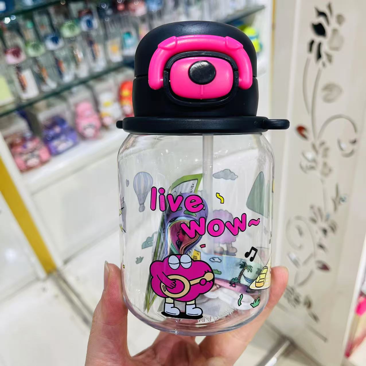 Jinshi nueva taza de agua de dibujos animados para niños 600ml capacidad taza de paja portátil portable taza de botella de agua fábrica al por mayor