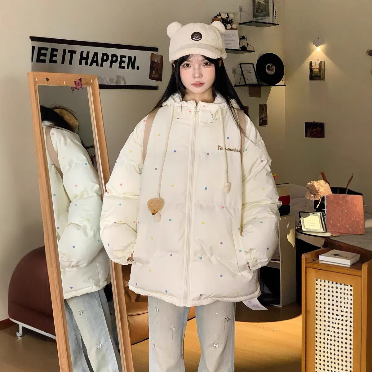 Bonito oso ondulado punto chaqueta de algodón encapuchado hembra 2024 invierno nuevo tipo grueso cálido pequeño chaqueta de algodón suelta