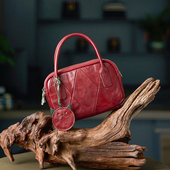 Genuine Leather Handmade Bowling Bag For Women New Retro Style Crossbody Vegetable Tanned Cowhide Versatile Handheld Pillow Bag - Thumbnail 2