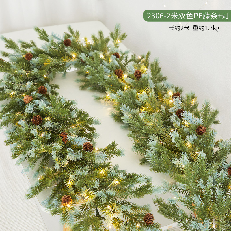 クリスマス装飾品創意暗号化植毛雪花藤条ホテルデパートのショーウインドーのドアの階段手すりの配置