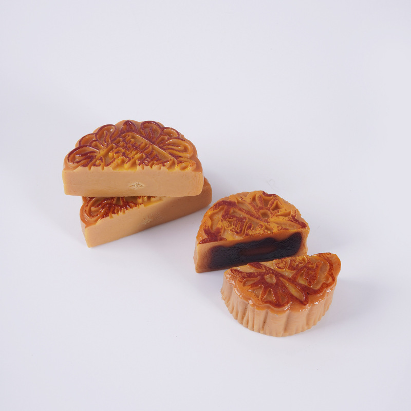 PVC仿真半个月饼模型仿真食物中秋月饼挂件广式蛋黄莲蓉月饼摆件|undefined