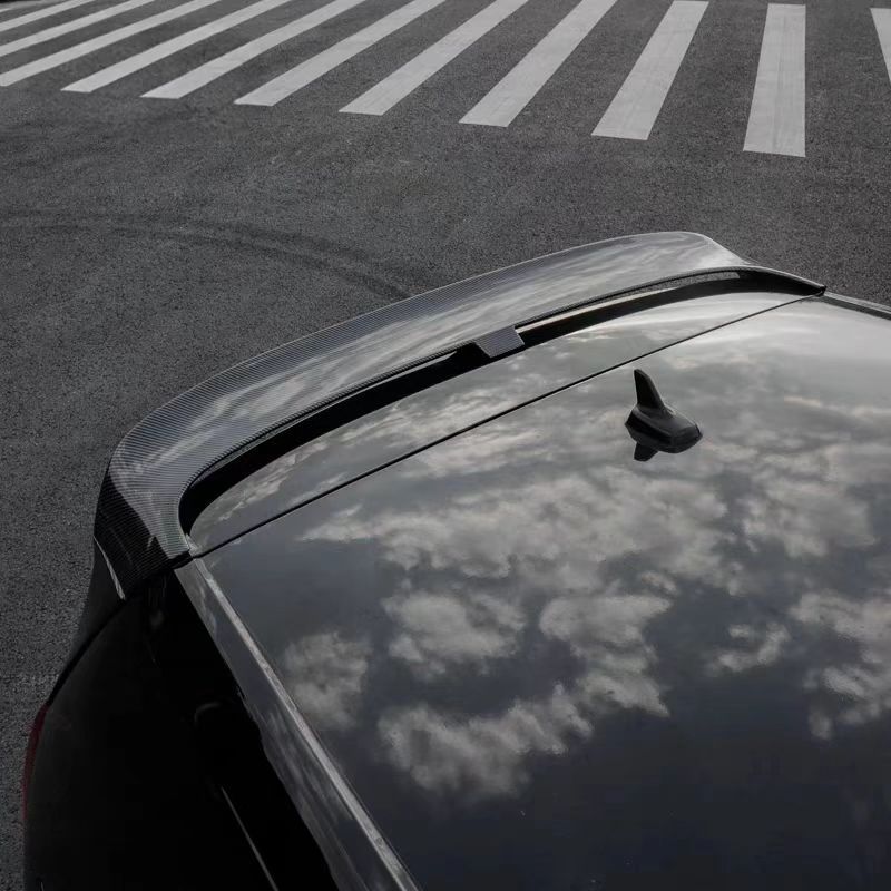 Suitable for Volkswagen Golf 7/7.5R/GTI 14-21 CS tail wing adhesive installation of three-stage large disturbance