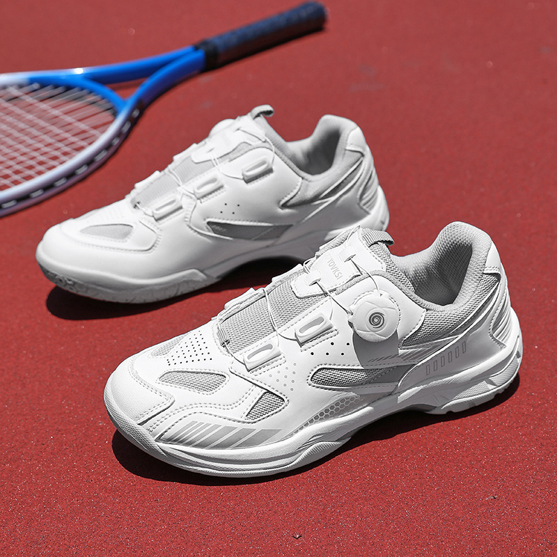 Nuevos zapatos de bádminton deportivos al aire libre transfronterizos de entrenamiento de tendón interior de pareja zapatos de bádminton de pareja stock
