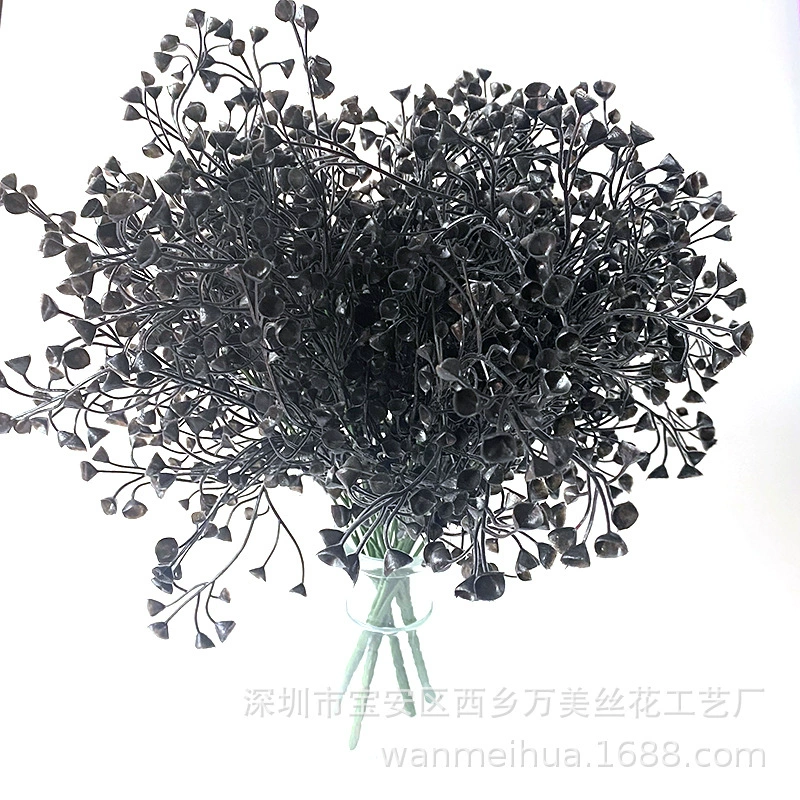 Black plastic artificial plants for party, halloween