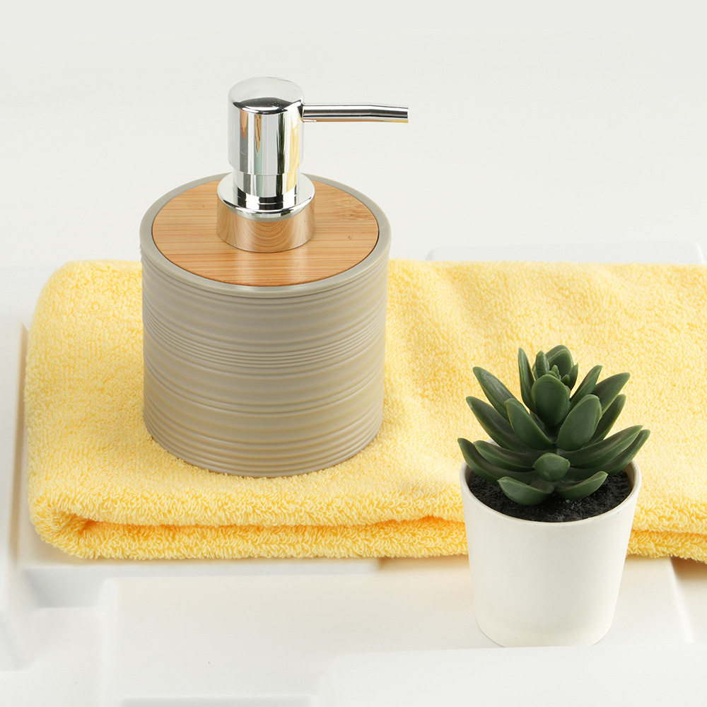Tapa de bambú de patrón horizontal, baño, lavado de plástico, fabricante de seis piezas, almacenamiento de baño al por mayor, estante para enjuague, funda para cepillo de dientes