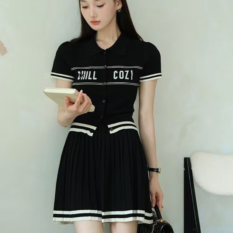 검은색