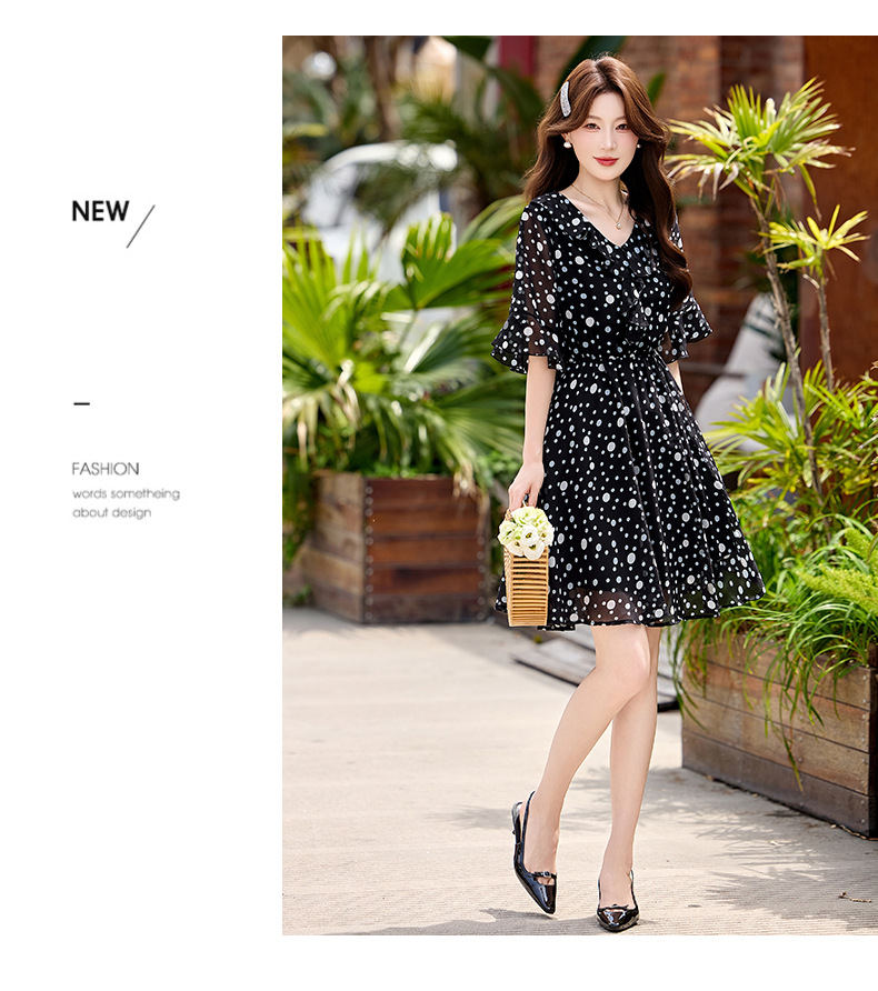 Đầm maxi nữ thắt eo cổ V in chấm bi đỏ — màu đen, màu đỏ chi tiết 11