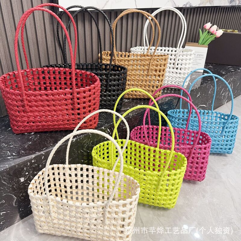 2025 Summer New Hollow Food Basket Bag Fashionable All-match Seaside Holiday Handbag Korean Niche Shoulder Bag 2025 Summer New Hollow Food Basket Bag Fashionable All-match Seaside Holiday Handbag Korean Niche Shoulder Bag