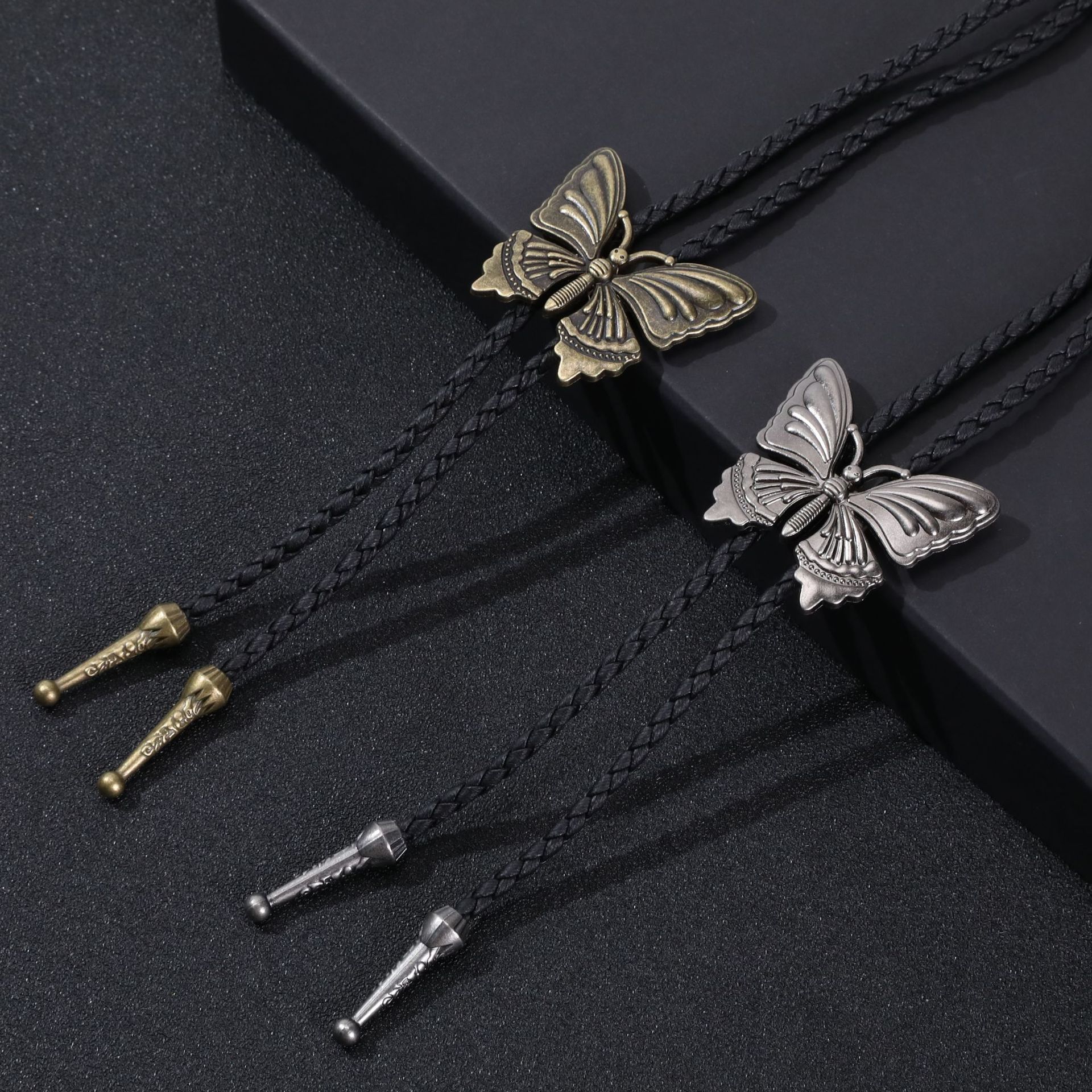 跨境热卖复古风合金蝴蝶吊坠手工抽拉编织皮革项链颈链百搭锁骨链