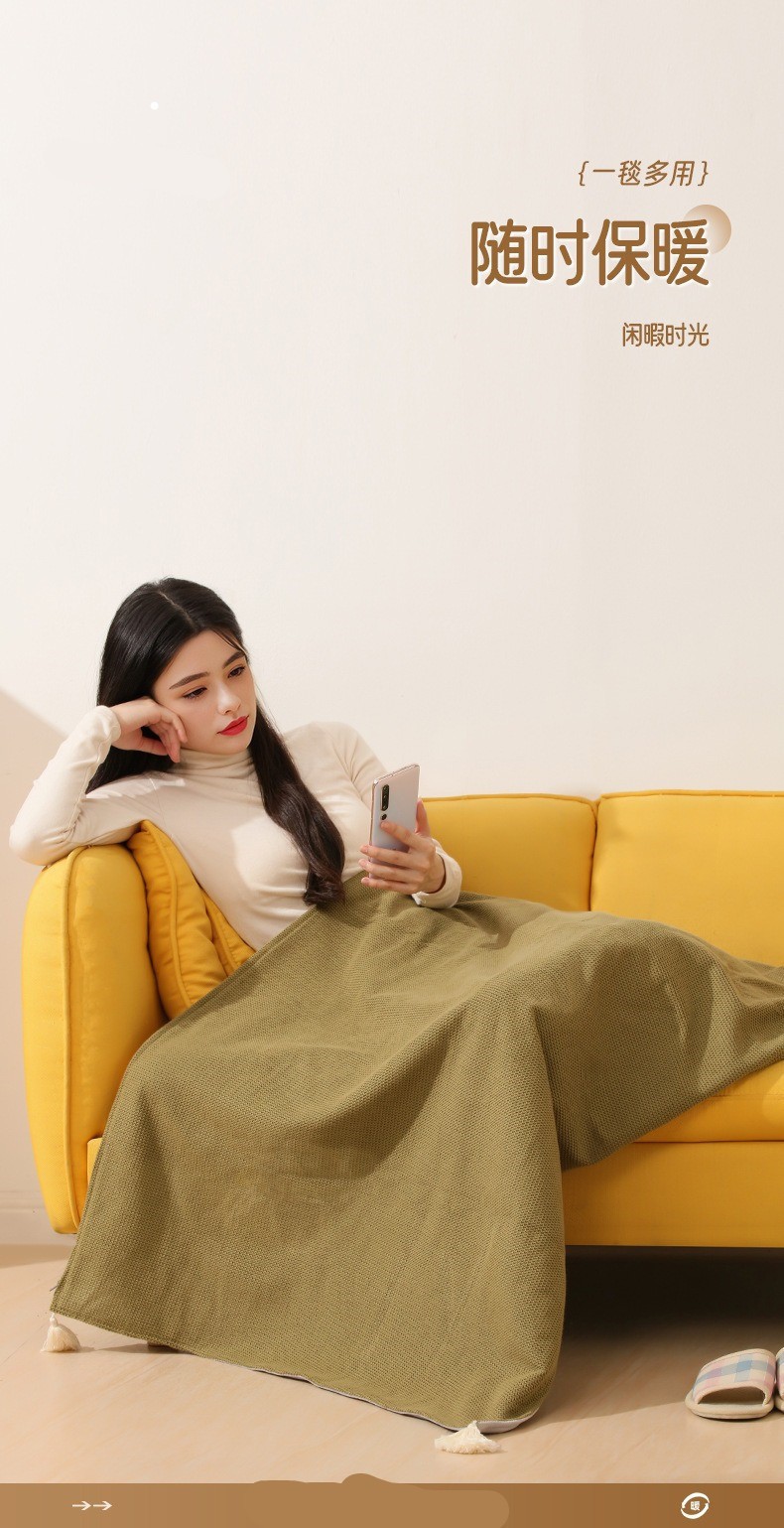 Dark green 10000 mA charging treasure