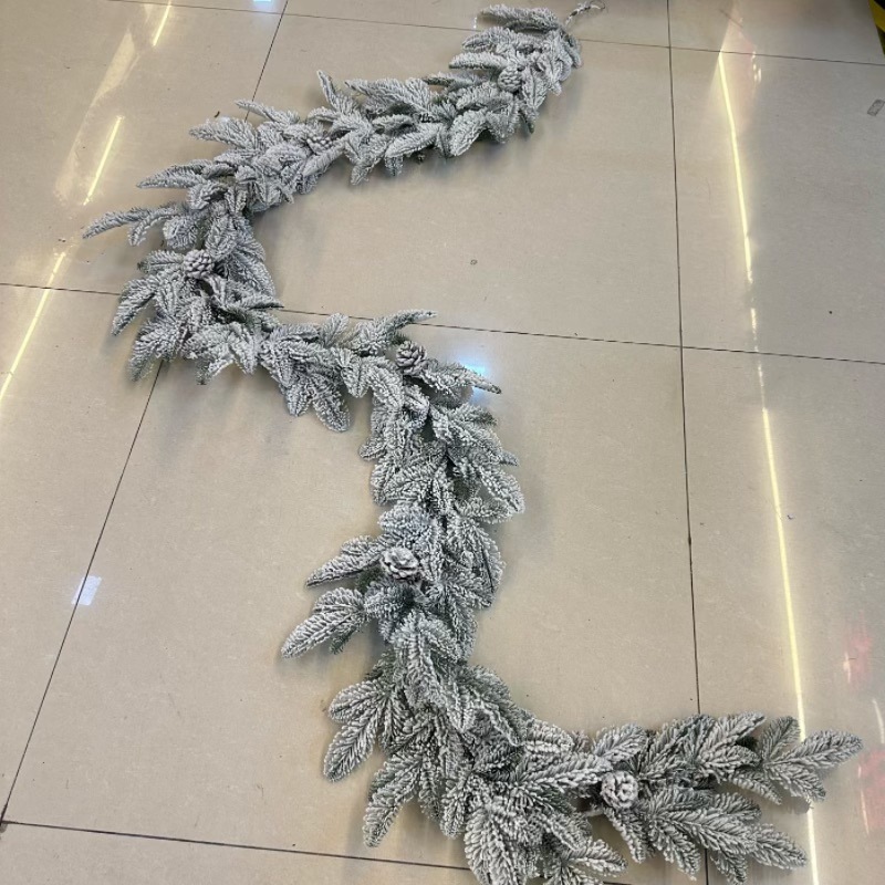 クリスマスリース、籐の小物、クリスマスオーナメント、飾り玉、クリスマスデコレーション、手作り|undefined