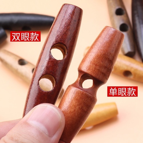 Wooden horn-button versatile buttons for men's and women's coats, trench coats, and outerwear—also perfect for children's clothing and sweaters! Olive-colored button accessories.